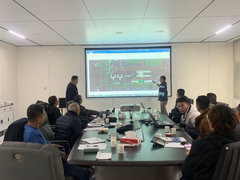 跨國(guó)認(rèn)可，相聚光銳，光銳機(jī)械與越南客戶(hù)共繪合作藍(lán)圖